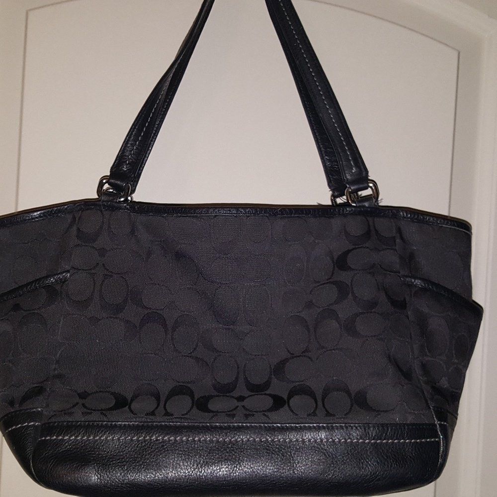 Authentic  Coach Purse